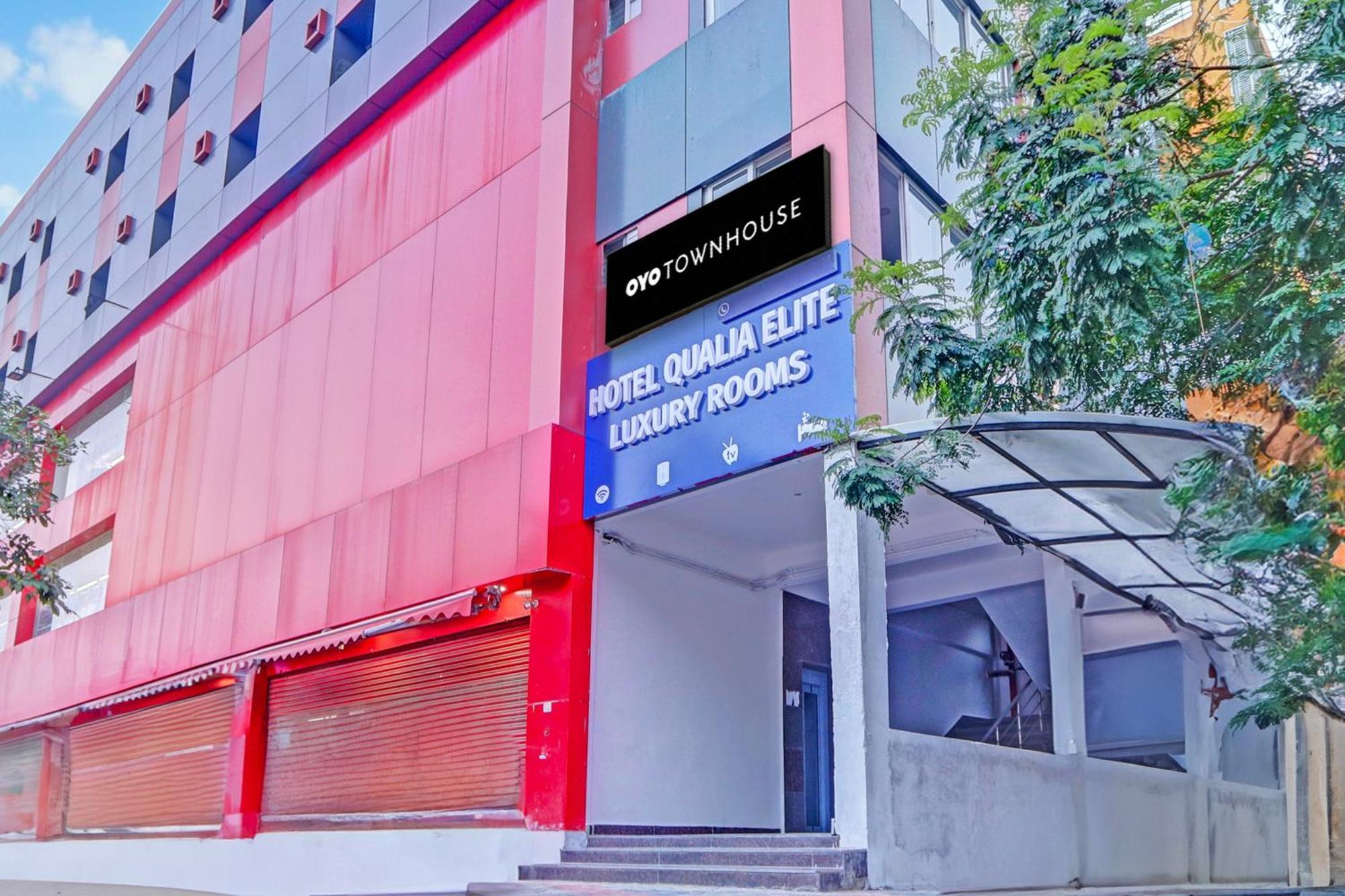 Super Townhouse Qualia Elite S R Nagar Hotel Hyderabad Exterior foto